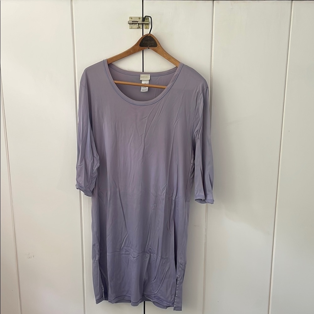 Hanro Lavender 3/4 Sleeve mercerized cotton gown size medium